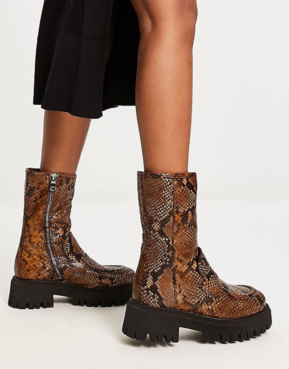 Free People Women's Madison Loafer Boots Grunge Gold Leather Size EU 39 / US 9